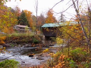codding-kissingbridge31 Codding Covered Bridge, 1877, Kelly river on Codding Hollow road