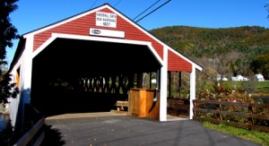 haverfill-cb27-nh Haverfill/Bath Covered Bridge, 1829, over Ammonoosuc River